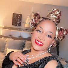 Keshia Sims's Instagram, Twitter & Facebook