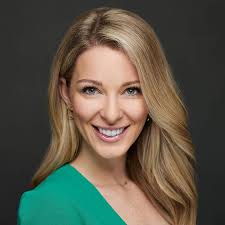 Kaitlin Wright's Instagram, Twitter & Facebook