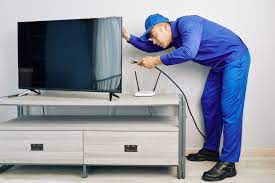 3,500+ Repairing Tv Stock Photos, Pictures & Royalty-Free Images - iStock