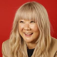 Laura Sievert's Instagram, Twitter & Facebook