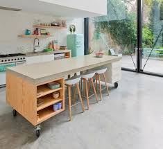 Mobile Kucheninsel Retro Kuhlschrank In Einem Stadthaus Kuchendesign Modern Mobile Kucheninsel Kucheneinrichtung