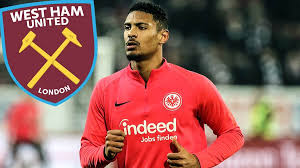 Below is a photo of sebastien haller's lovely parents. Eintracht Frankfurt Bestatigt Einigung Transfer Von Sebastien Haller Zu West Ham United Nur Noch Formsache Sportbuzzer De