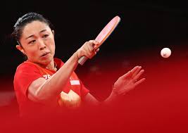 10 feng tianwei won the bronze medal for the women's singles event, becoming the first singaporean athlete to win an individual medal since the 1960 summer olympics , where weightlifter tan howe liang won. K Izlzhg7al Gm