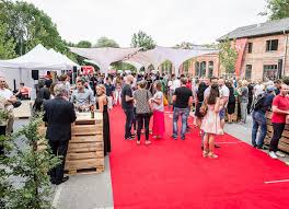 Ipomea Simplex Transportabler Eventschirm Ipomea Simplex Transportabler Eventschirm Business Events Ideas Promotion Marketing Brand Sonnenschirm Schirm