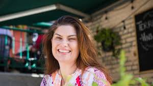 Tamara Lush serves up a caffeinated cozy in 'Cold Brew Corpse'