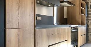 Mobalpa Aurillac On Instagram Une Tres Belle Ambiance Pour Cette In 2020 Interior Design Kitchen Rustic Kitchen Interior Design Modern Interior Design Kitchen Small