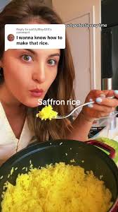 Replying to @saVVyMay420 #easyrecipe #middleeasternfood #healthyrecipes  #rice #saffron #saffronrice #ricerecipe #sidedish