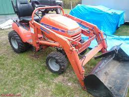 The legacy xl comes in four 27 horsepower flavors: Simplicity Legacy Tractor Off 54