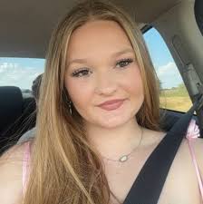 Hello!! My names Natalie Prescott and Baylor is my top choice university!!  I am from Prosper, TX and plan to major in biology