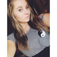 Savannah Myers's Instagram, Twitter & Facebook