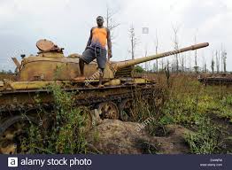 Espero ter feito valer a pena. Afrika Angola Alten Sowjetischen Panzer Vom Burgerkrieg Zwischen Der Mpla Und Unita In Der Nahe Von Quibala Haben Einige Bereiche Noch Landminen Stockfotografie Alamy