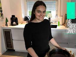 In das perfekte dinner geht es vorzugsweise darum. Das Perfekte Dinner In Ostwestfalen Kuken Mylene Kocht Noch Bei Mama Tv