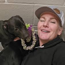 Rebecca Bridgeman's Instagram, Twitter & Facebook