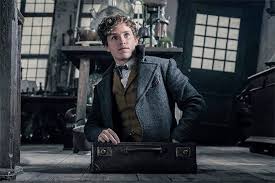 Edward john david redmayne, meglio noto come eddie redmayne (londra, 6 gennaio 1982), è un attore britannico. Fantastic Beasts The Crimes Of Grindelwald Takes Place In The Harry Potter Universe But It Lacks The Magic Movie Review Chicago Reader