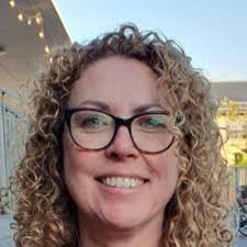 After 4 years at the University of Reading, I am thrilled to announce that  I have graduated with a First Class Honours degree in Environmental  Management and Sustainability (BSc) with a year