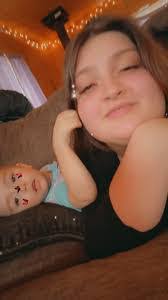 Leanne Vaughn's Instagram, Twitter & Facebook