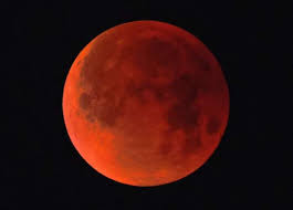 A solar eclipse occurs when the moon gets between earth and the sun, and the moon casts a shadow over earth, whereas, a lunar eclipse or chandra grahan. Lunar Eclipse 2020 Where And How To Watch Chandra Grahan Live Stream Today India Timings And More Lunar News India Tv