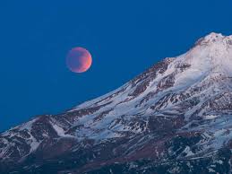 Mount Shasta, CA and super full moon photos