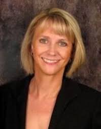 Kimberly Wright, of West Linn, named Dentist of the Year: Oregon industry  notes