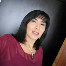 Vivian Barrientos's Instagram, Twitter & Facebook