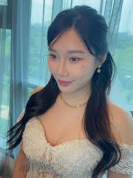 Hey Girls~ our lash and makeup services officially back to work! 🥳🥳  Thanks for your support and trust all the time. Let's book your appointment  NOW onwards. Limited slot available😃 WhatsApp for