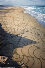 Sand Art A Huge And Amazing Ephemeral Installation On The