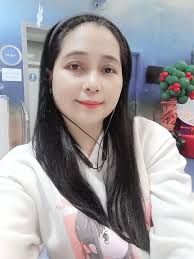 If there's just one thing I've learned from meditation, contemplative  practice and my journey in Freemasonry, it's this: When you forget  yourself, that's when you find yourself. In the Middle Chamber of