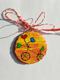 Martisoare din dopuri de pluta. Martisor Handmade Unicat Pictat Manual Atelier Maria