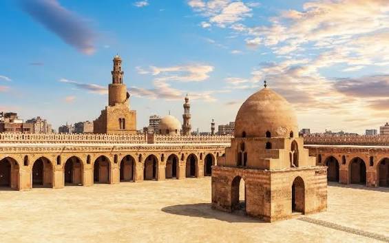 Ibn Tulun Mosque Cairo – Egypt's Oldest Islamic Landmark