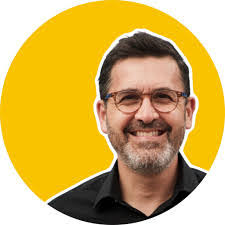 Roderick Chappell's Instagram, Twitter & Facebook