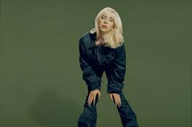 Childhood photos from her memoir 5/12/2021. Watch Billie Eilish S Self Directed Nda Video Rolling Stone