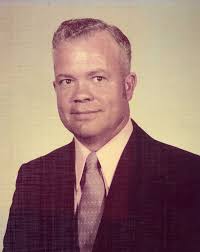 Kenneth Holloman's Instagram, Twitter & Facebook