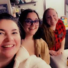 Samantha Stivers's Instagram, Twitter & Facebook