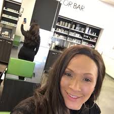 Valerie Brewer's Instagram, Twitter & Facebook