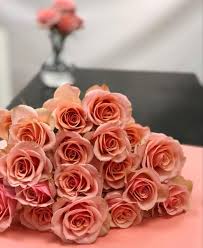 Wholesale artificial white flowers garland online 5 5 5 reviews + more. Peach Spray Roses Spray Roses Wedding Flowers Roses White Wax Flower