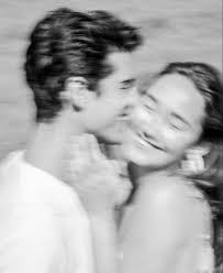 Black And White Relationship Pictures Pin By Savannah On Couple Pictures In 2020 Black And White Love Black And White Couples Black And White Picture Wall