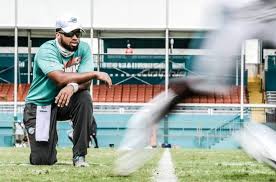 Watch miami dolphins free online in hd. Miami Dolphins First Year Cb Coach Charles Burks Had Five D Ii Stops