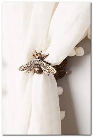 90 Quirky Decor Ideas To Make Your Home Unique Bienenkoniginnen Bienen Und Landhaus Dekor
