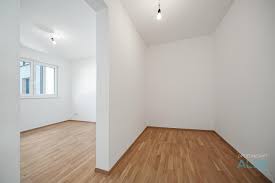 Wohnungen und häuser mieten, kaufen oder anbieten. Digital Moblierte Wohnung In Mondsee Digital Virtual Staging