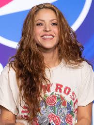 Jun 22, 2021 · exclusive: Shakira S Pink Hair Makeover See Before After Photos Hollywood Life