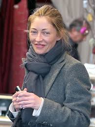 Полное имя — блейк кристина лайвли (blake christina lively). Na Rebecca Gayheart Haben Wir Etwas Zuviel Gefeiert Ein Wenig Mude
