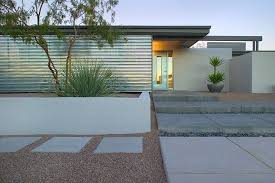 50 Modern Front Yard Designs And Ideas Modern Landscape Design Modern Exterior Modern Front Yard