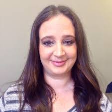 Lesley Guzman's Instagram, Twitter & Facebook