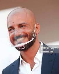 Movies (actor), also working as: Facebook