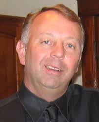 Edward Mcdade's Instagram, Twitter & Facebook