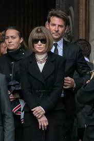 Pin By Ju Val Fa On Canvas Anna Wintour Anna Wintour Style Peter Lindbergh