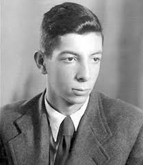 The first chord must be played on the 8th fret, and the others at personal discretion. Mikael Tariverdiev Biografiya Informaciya Lichnaya Zhizn Foto Video