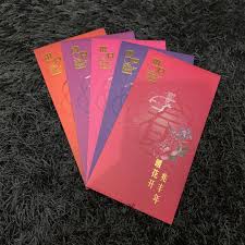 154mm (panjang) x 79.5mm (lebar) (duit raya boleh dimasukkan dalam sampul ini tanpa perlu melipatkannya. Sampul Duit Raya Cina
