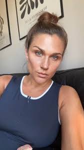 Kendra Gunter's Instagram, Twitter & Facebook