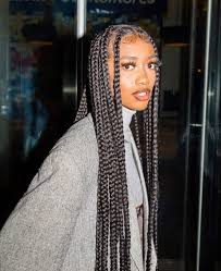Black And Blonde Jumbo Knotless Braids Jumbo Knotless Box Braids Jumbo Knotless Braids Color Jumbo Knotless Box Br In 2020 Blonde Box Braids Braids For Black Hair Box Braids Hairstyles For Black Women
